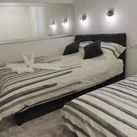 アパート Centar *